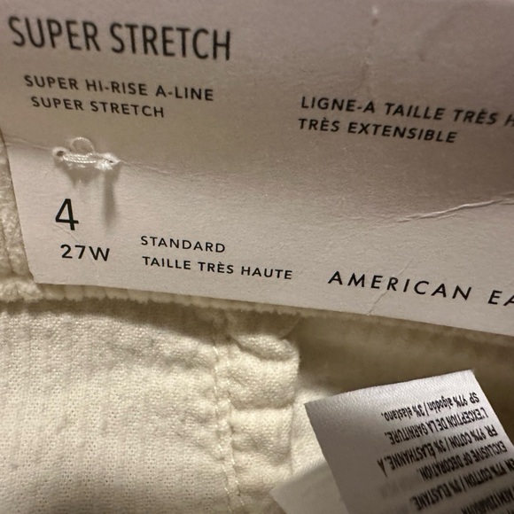 American Eagle SUPER HI-RISE A-LINE
SUPER STRETCH Skirt - Size 4 (27W) - Picture 6 of 6